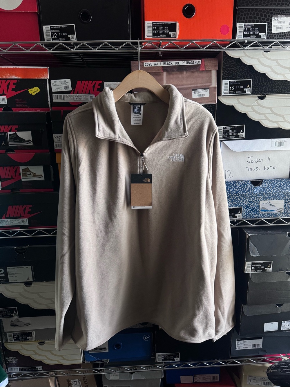 The North Face Men's Light Beige Quarter-Zip Fleece Pullover
